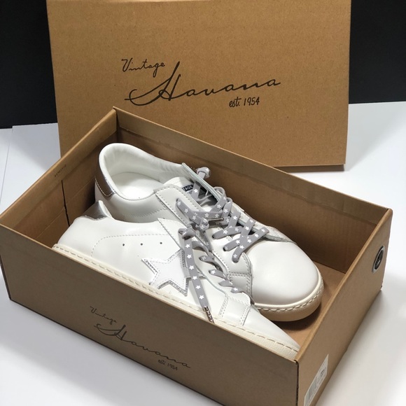 🎉🎉HP🎉🎉 Vintage Havana Bianca Betsy Sneakers - Picture 12 of 13